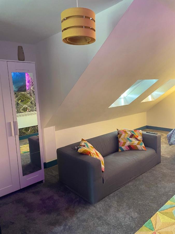 Vibrant & Modern Studio Apartment In Birmingham Esterno foto